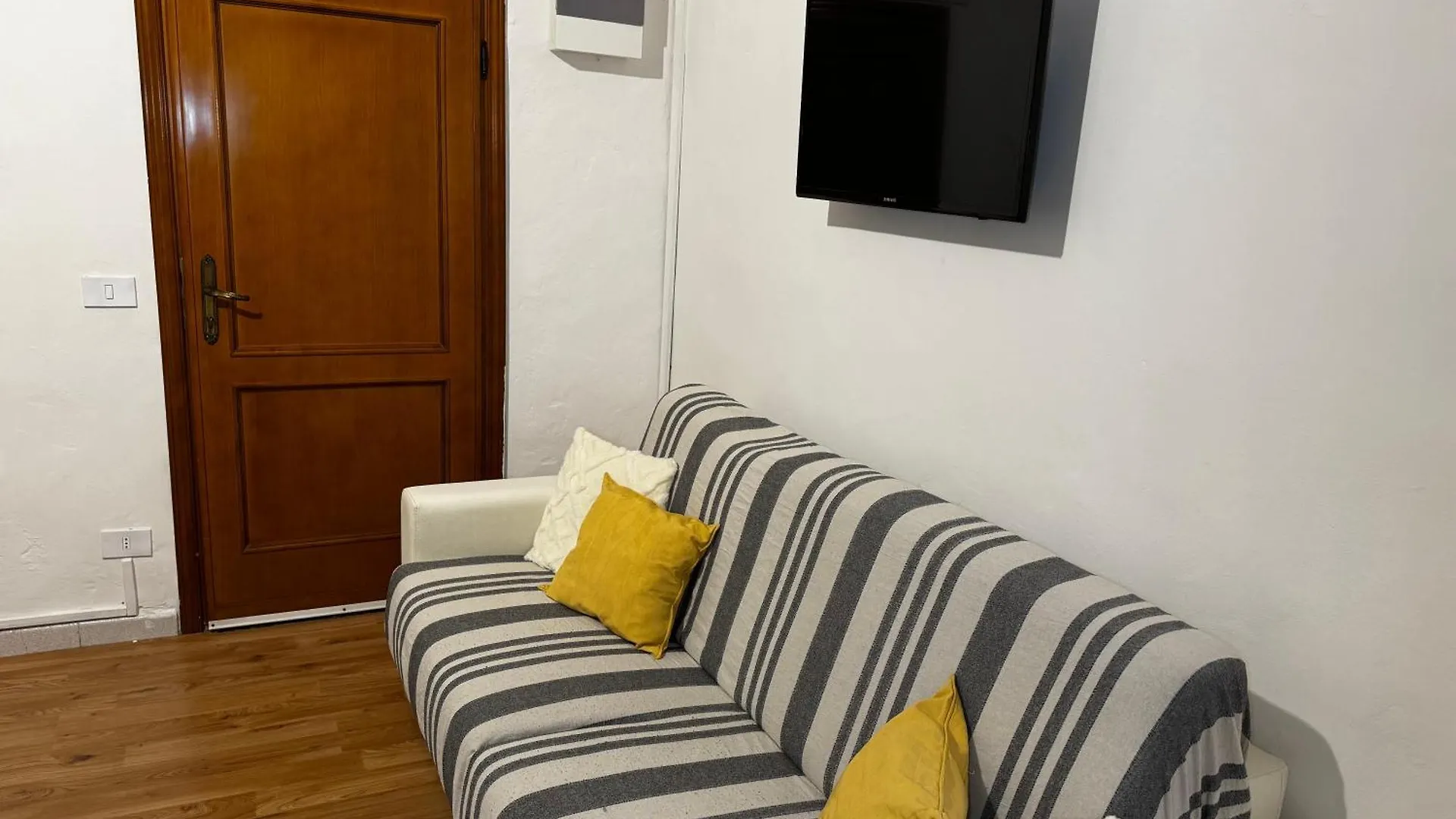 Azzurro House Empoli Appartement